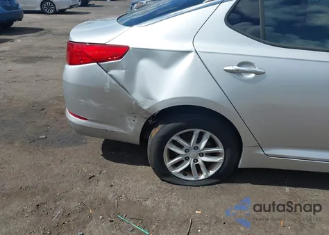 2013 Kia Optima Lx z USA, uszkodzony, nr VIN KNAGM4A78D5402859
